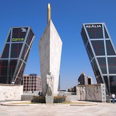 Ferienwohnung Atico Puerta De Europa Madrid Exterior foto
